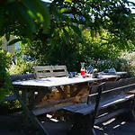 Bed & Breakfast Mollehusets 3*