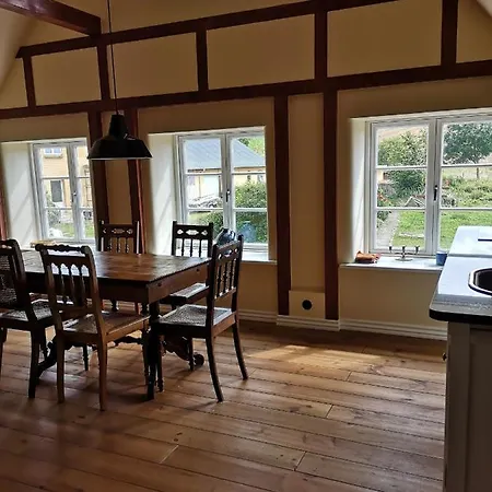 Mollehusets Bed & Breakfast